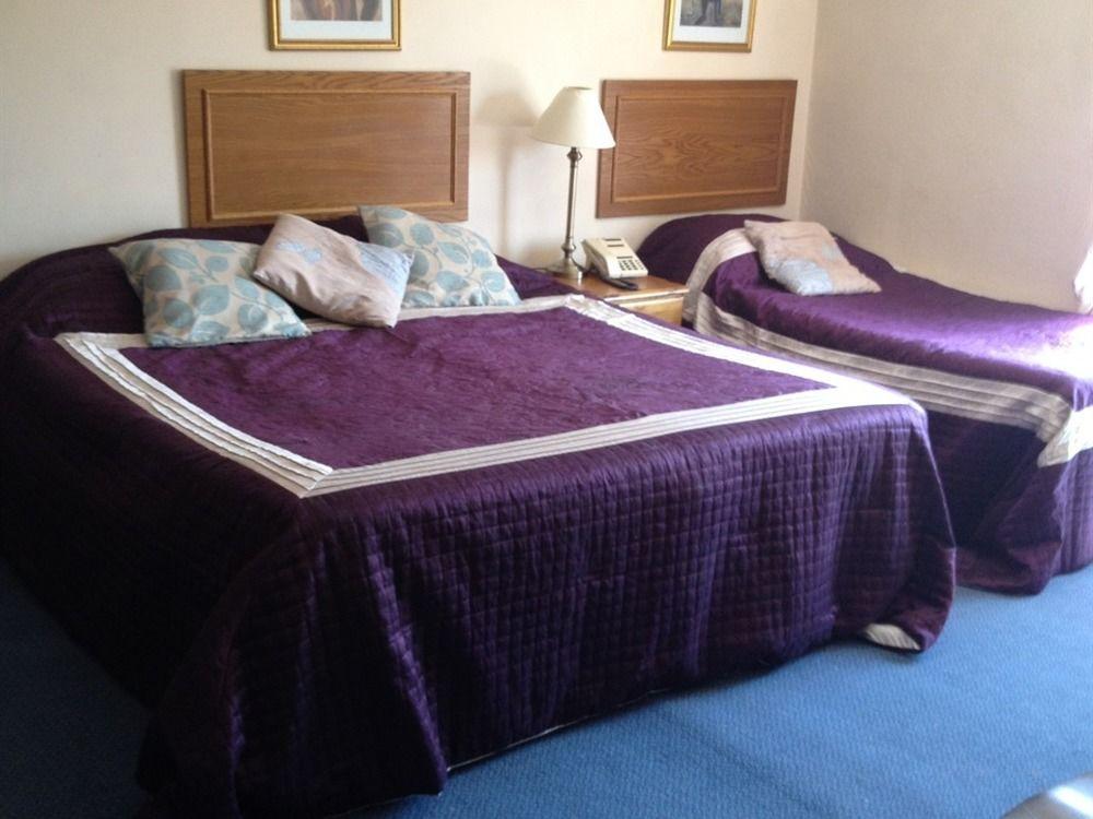 Stukeleys Hotel Great Stukeley Екстериор снимка